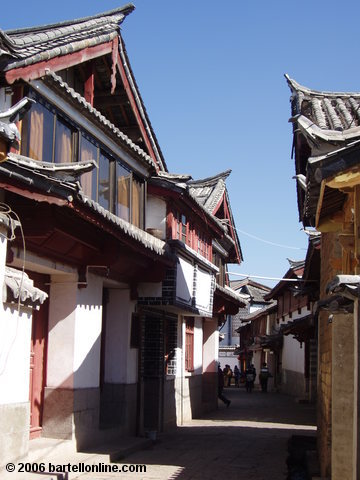 A narrow street in the Old Town of Lijiang, Yunnan, China